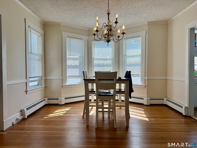 22 Edward St — Photo 5
