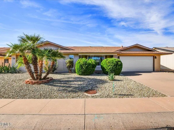 9335 W SPANISH MOSS Lane, Sun City, AZ 85373