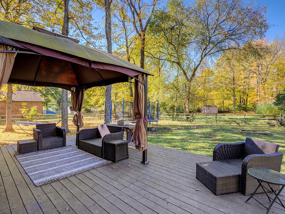 592 Wards Corner Rd, Loveland, OH 45140 Zillow