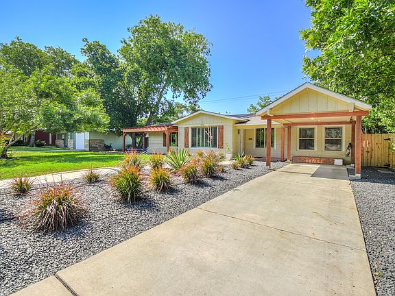 3rd image of 510 Brightwood Pl