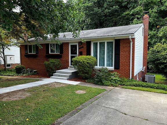 2nd image of 5105 Brentford Dr