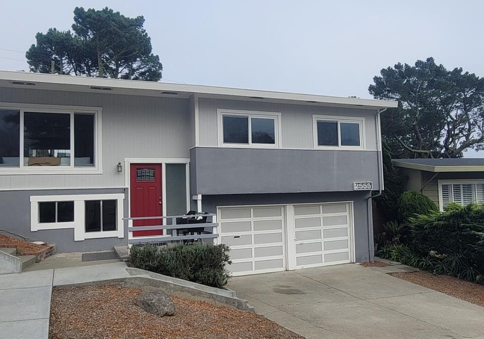 1st image of 2555 Sherwood Dr