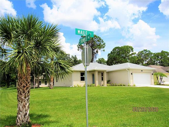 2nd image of 1582 Maile St
