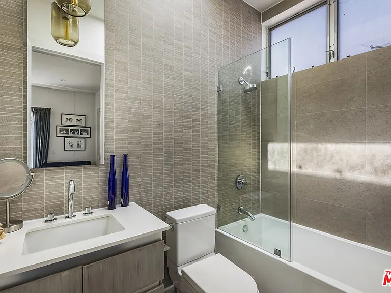 814 Crestmoore Pl — Photo 22