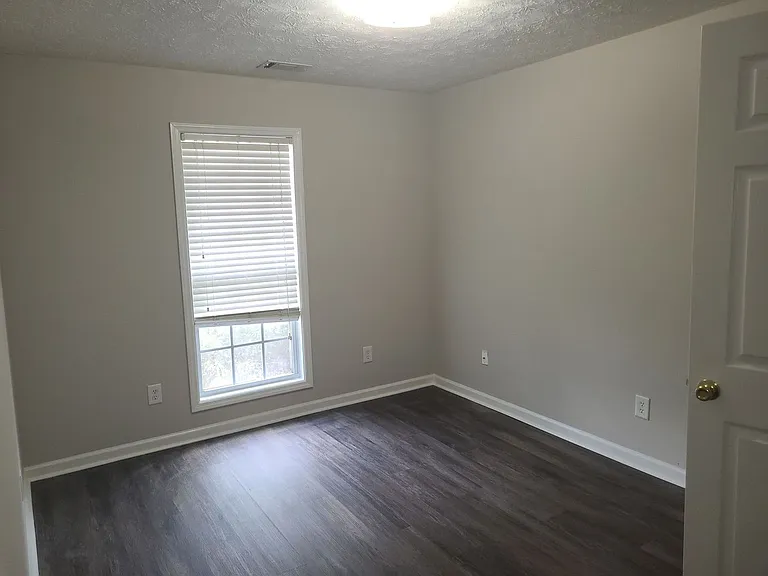7005 Hunter Hill Ct — Photo 7