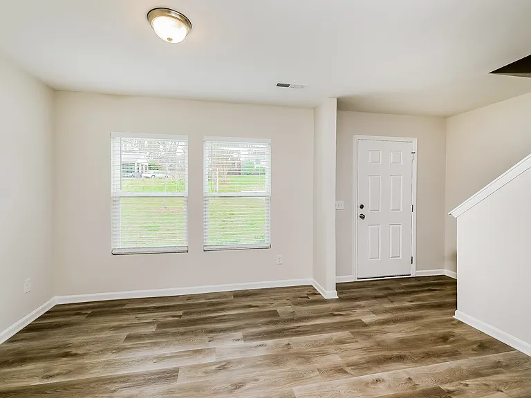 4324 Shadi Green Ln — Photo 2