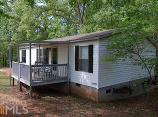 4 Partain Dr, Hartwell, GA 30643