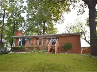 308 Carson Dr, Belleville, IL 62223