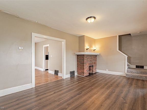 5th image of 8813 Park Heights Ave