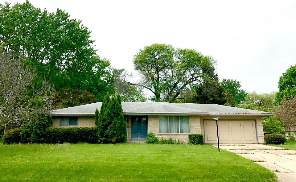 1st image of 8623 N 62nd St