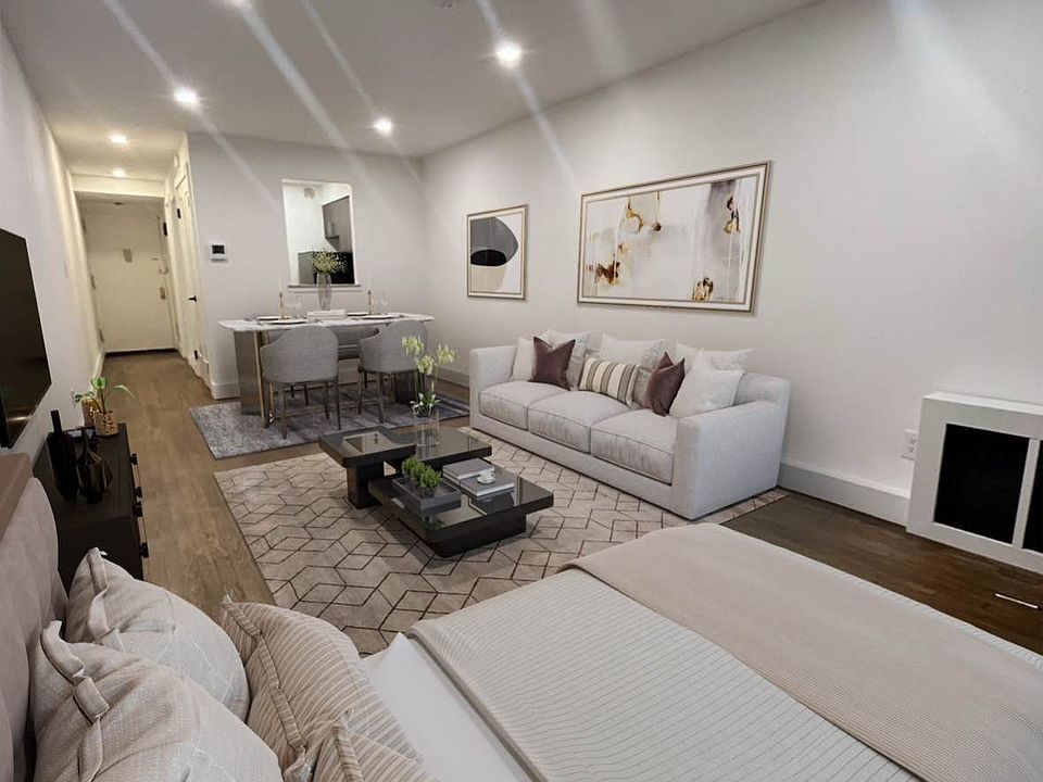 1st image of 425 E 80th St APT 1B