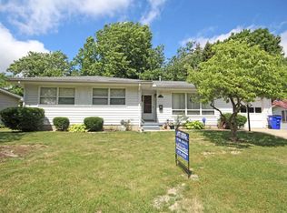 3909 N Newcastle Dr, Decatur, IL 62526