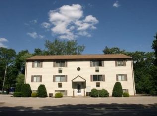 985 Atwood Ave APT 6, Johnston, RI 02919