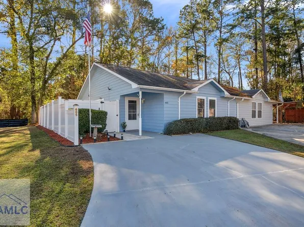 605 Palmetto Trce, Hinesville, GA 31313