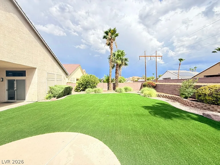 275 Macsnap Ave — Photo 29