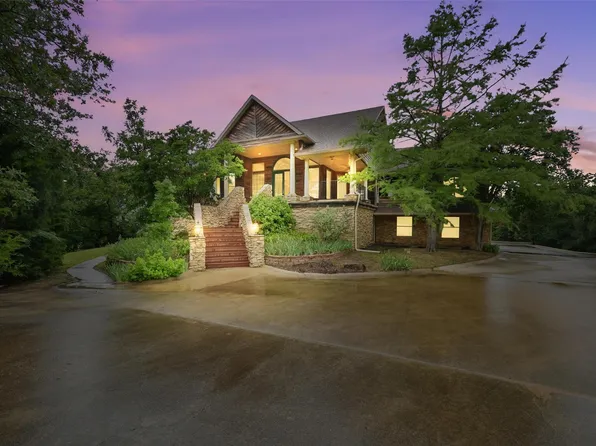 661 Diamond Point Dr, Oak Pt, TX 75068