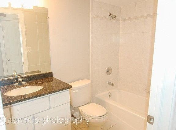 4th image of 9529 S Minnick Ave