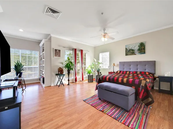 2815 Kings Crossing Dr APT 214, Kingwood, TX 77345