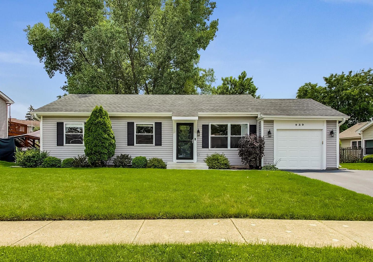 939 Shorewood Dr, Bartlett, IL 60103 MLS 11829859 Zillow