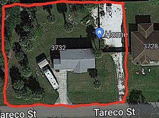 3730 Tareco St, Fort Myers, FL 33905