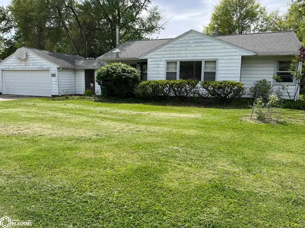 704 S Cromwell St, Fairfield, IA 52556