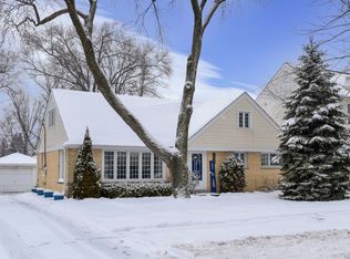 2024 Pratt St, Des Plaines, IL 60018