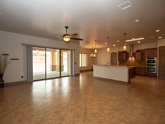 5th image of 3727 N Winifred Way