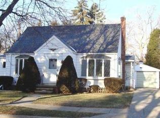 613 Gunson St, East Lansing, MI 48823
