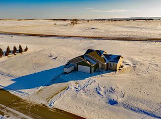 6109 Tiffany Dr, Bismarck, ND 58504