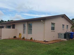 8210 SW 4th Ct, Pompano Beach, FL 33068