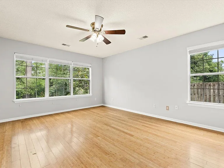 1201 Grasswind Dr — Photo 17