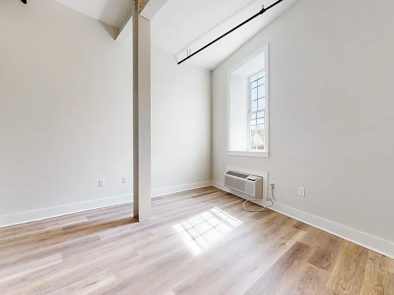 Fleetwood Lofts — Photo 30