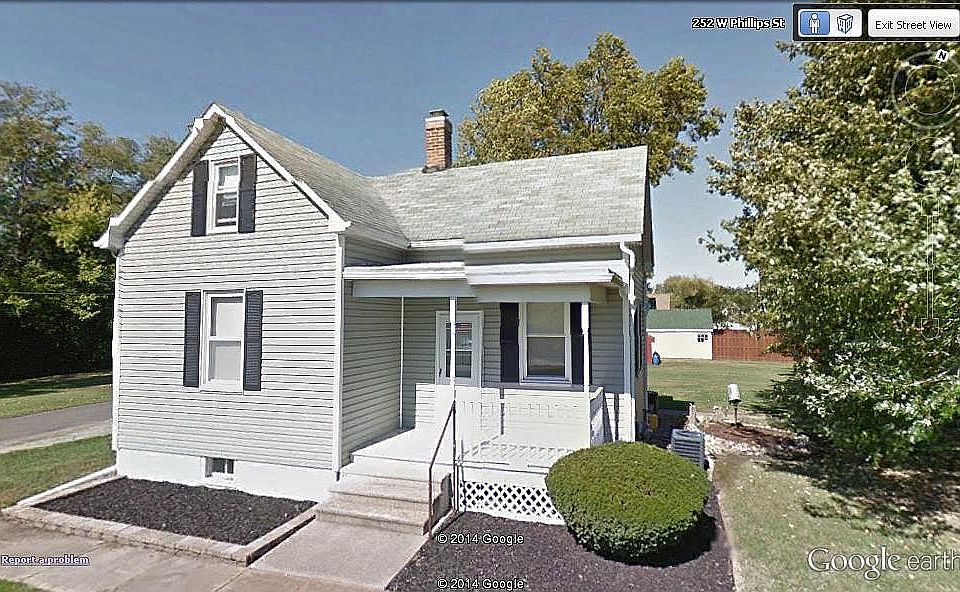 1st image of 221 W Phillips St