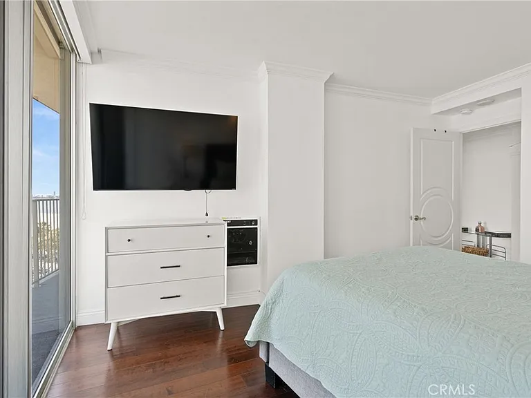 700 E Ocean Blvd #1104 — Photo 31