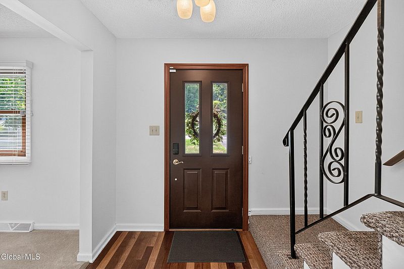 3rd image of 20 Van Brummel Lane