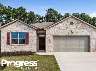 1589 Farrell Ln, Hampton, GA 30228