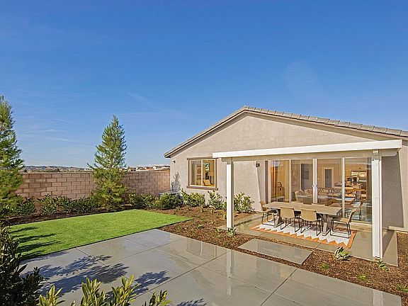 Junier Plan 2 - Rear Exterior