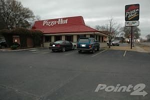 Commercial Building in Prime Location