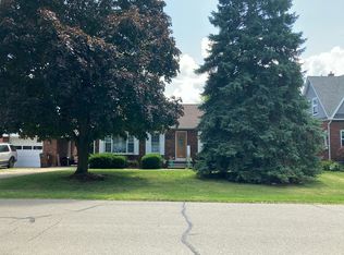 5943 Edgewood Blvd, Monroe, MI 48161
