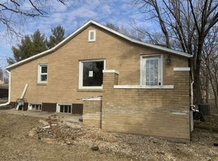 304 Main St, Sparland, IL