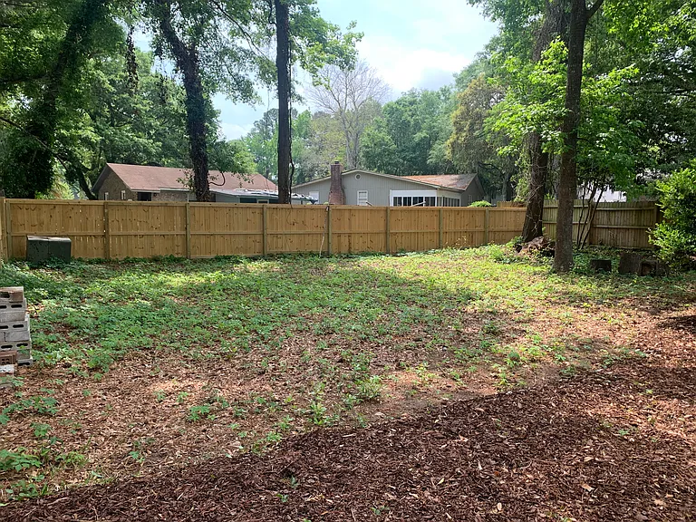 1079 N Shadow Dr — Photo 24