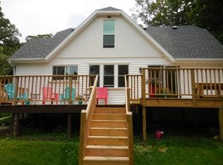 9619 N Blackhawk Dr, Edgerton, WI 53534