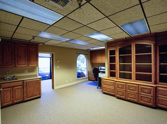 5th image of 345 Lorton Ave Ste 305