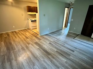 1356 Johnson Ave APT C, Alliance, OH 44601