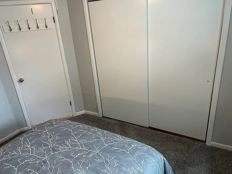 9600 Amherst Ave #2 — Photo 14