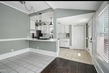 316 W Main St — Photo 10