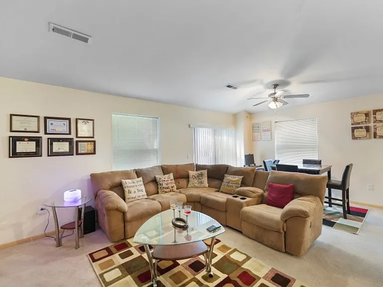 5034-5038-5042 Siggelkow Rd — Photo 8