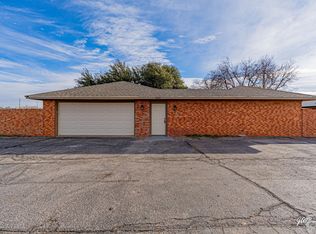 4201 Nelson Rd, Midland, TX 79707