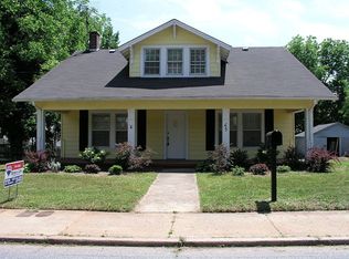 65 4th Ave N, Taylorsville, NC 28681