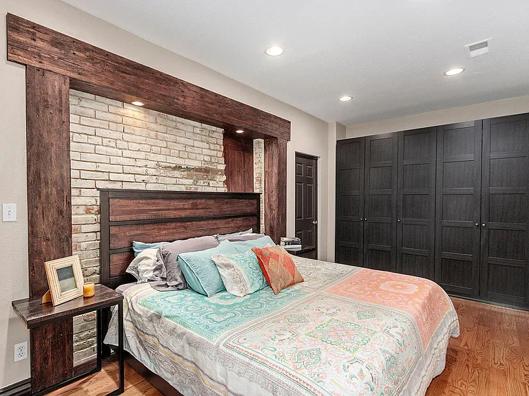 1711 Martin Luther King Blvd — Photo 14